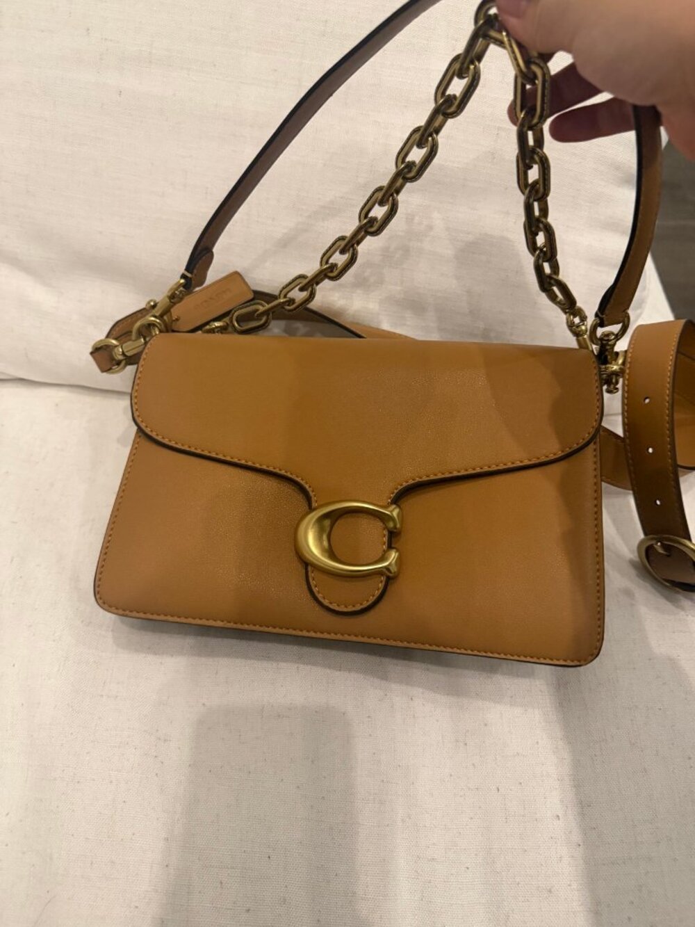 Coach Tabby 26 Smooth Leather Shoulder Bag Caramel Tan - Like New
